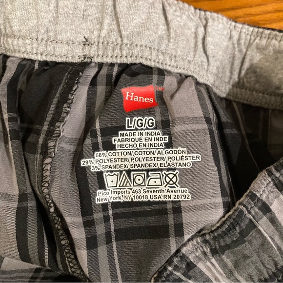 Hanes Men’s Plaid Sleep Pants Size Large - Picture 2 of 4
